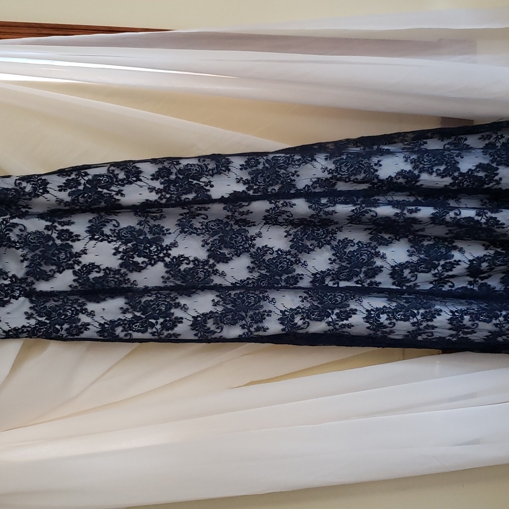 Women's gown